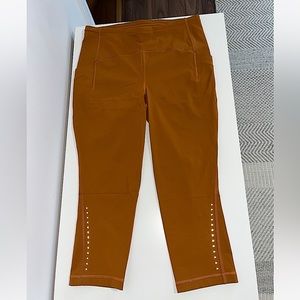 Lululemon Swift Speed High-Rise Crop 21”